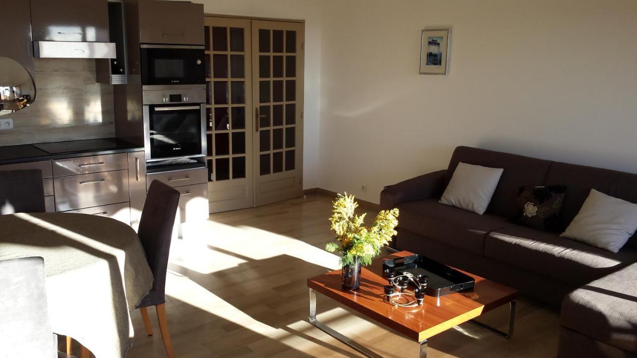 Très bel appartement vue mer à Nice Chambre photo